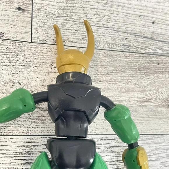 Marvel Avengers Bend & Flex Action Figure Toy 6" Flexible Loki - Picture 9 of 9